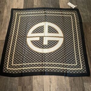 Giani Bernini lovely scarf 🧣